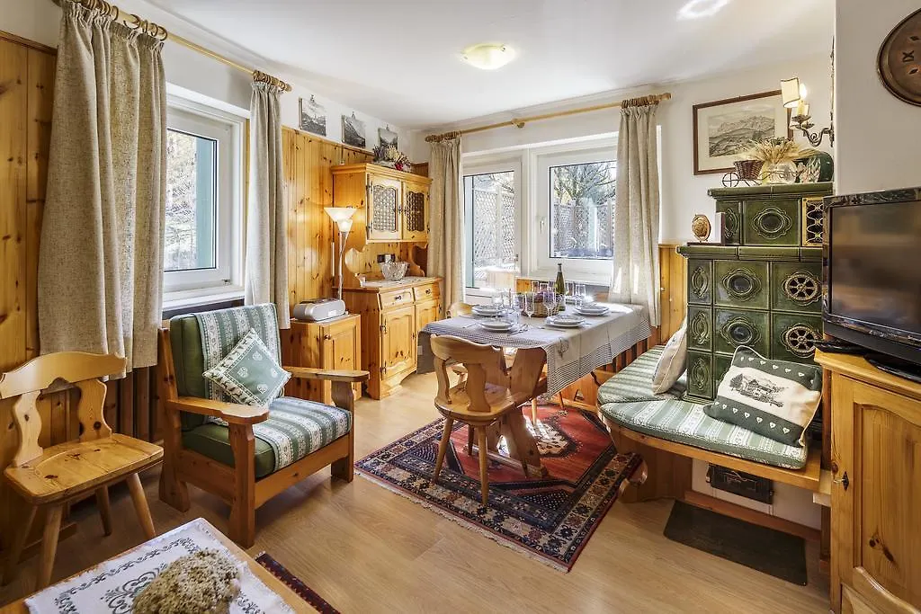 Ciasatoa Apartment Cortina d'Ampezzo 0*,
